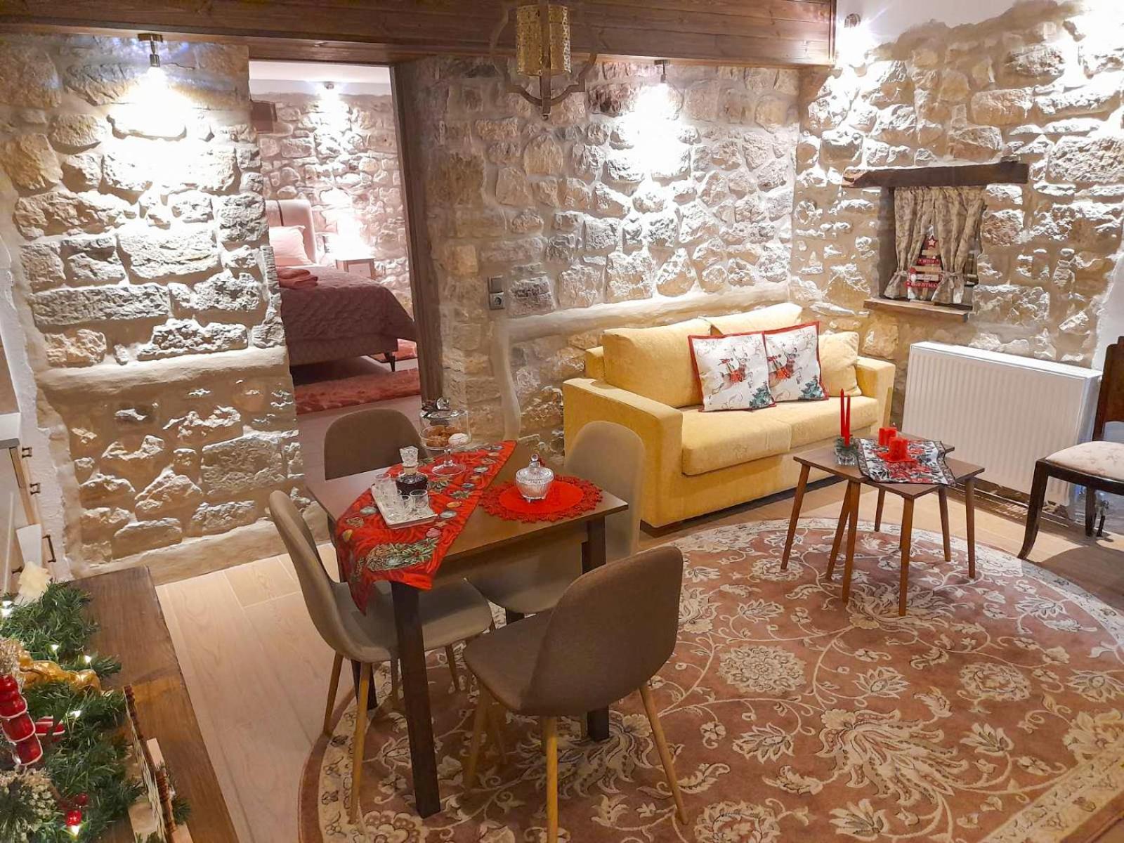 Elen's Suites *